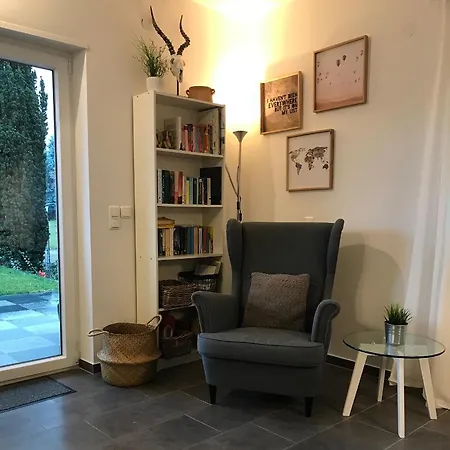 Ferienwohnung Lauer Ellerstadt Buitenkant foto